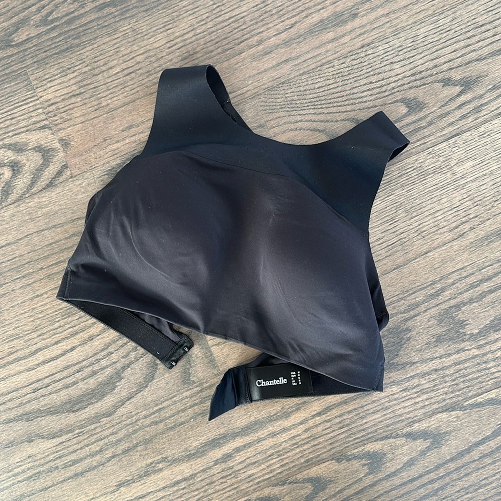 CHANTELLE LINGERIE High Impact Wireless Sports Bra
